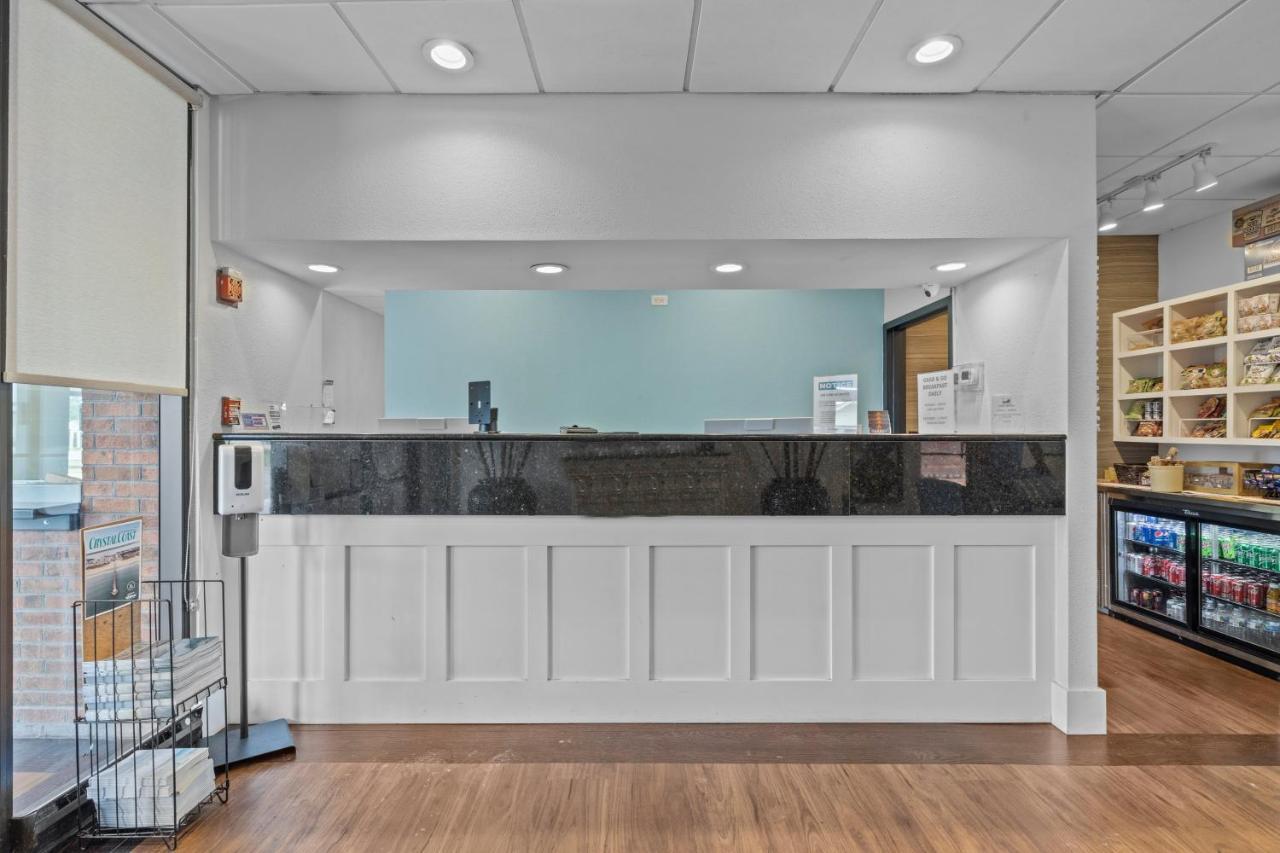 Garnet Inn & Suites, Morehead City Near Atlantic Beach Bagian luar foto