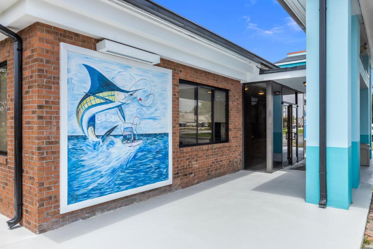 Garnet Inn & Suites, Morehead City Near Atlantic Beach Bagian luar foto